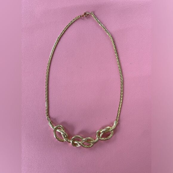 Park Lane Jewelry - Vintage Park Lane Gold Tone Necklace